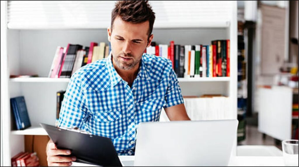 Accountant Male Best Varanasi Image