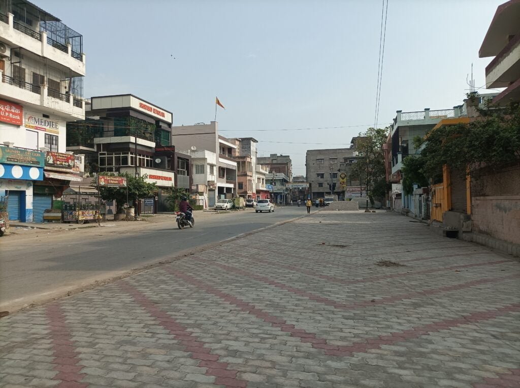 By Varanasi Best 120 scaled