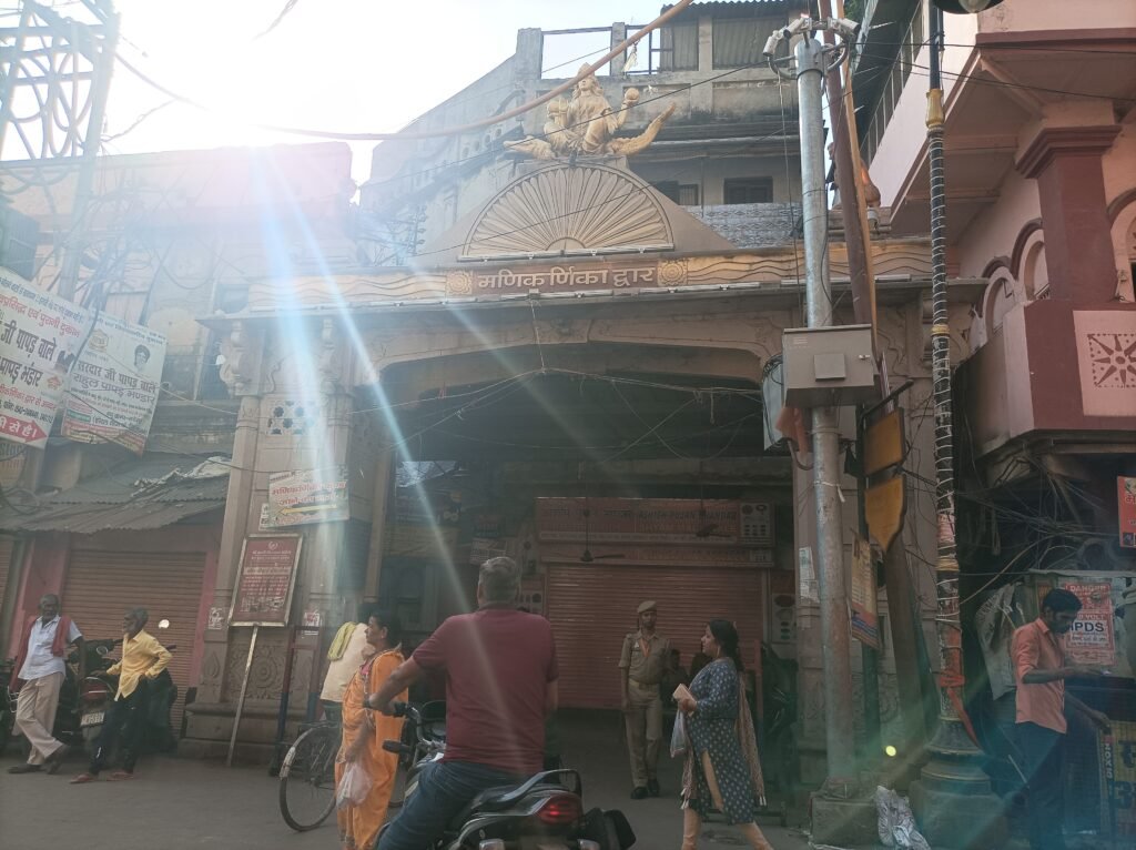 Early morning view of Manikarnika Gate Varanasi best 1 scaled