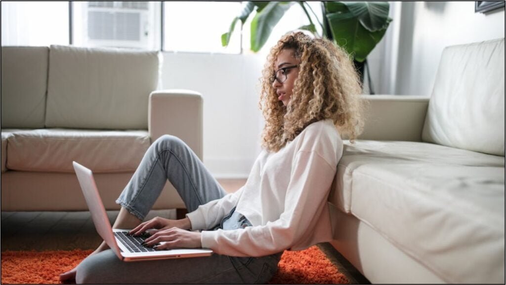 Work From Home Woman job best